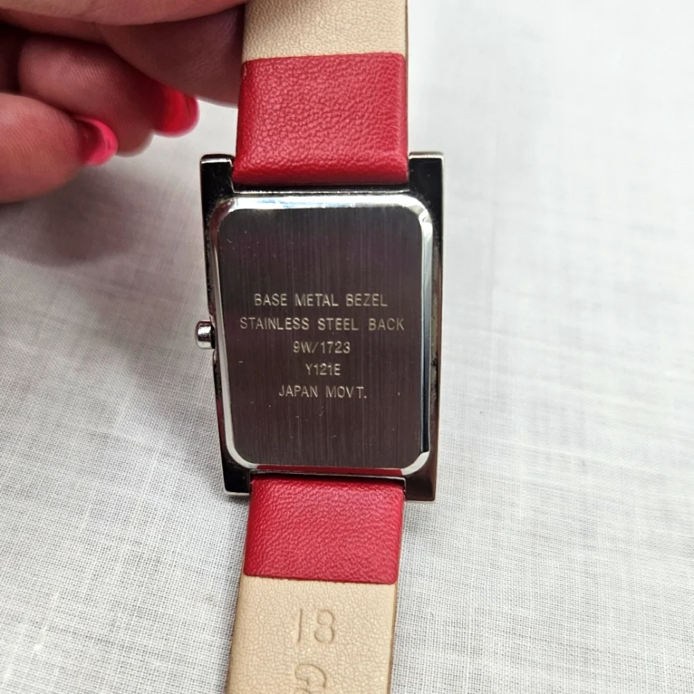 Nine‎ West Womens Watch Red Leather Strap Silver Rectangular Dial Needs Battery